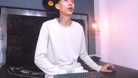 Daniel Delux  online show from November 20, 2025, 11:43 am