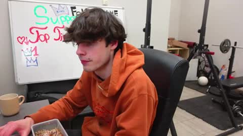 DANIEL SHAWN online show from February 2, 2026, 3:55 pm