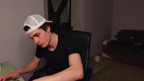 DANIEL SHAWN online show from February 7, 2026, 9:51 pm