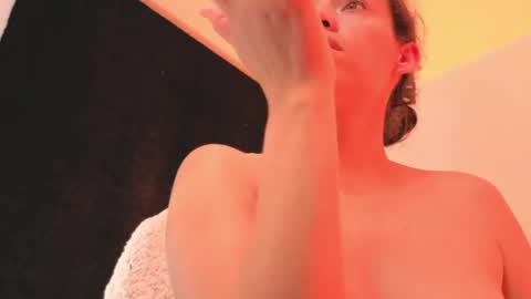 daniela_rivasthl online show from March 29, 2026, 3:50 am