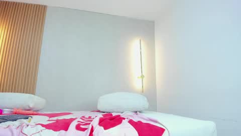 Snapshot of daniela_sage chatting on May 1, 2026, 5:01 am daniela_sage online show from May 1, 2026, 5:01 am