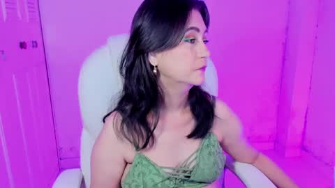 Daniela online show from February 6, 2025, 4:42 am