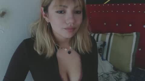 danielawidx online show from April 2, 2026, 1:25 am