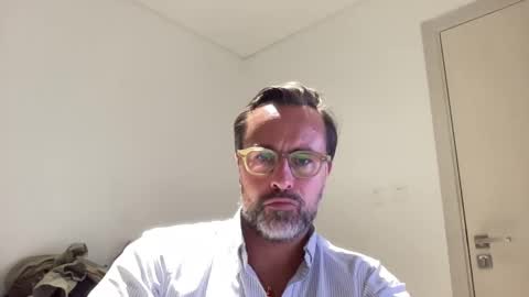 danieleitaly85 online show from May 5, 2026, 9:50 am