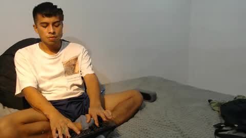 danielitopapii online show from March 5, 2025, 3:40 am