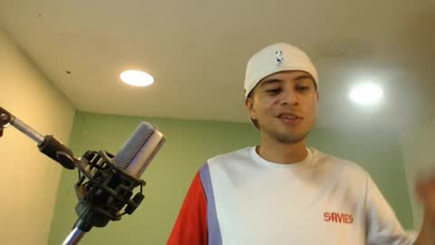 danielitopapii online show from June 16, 2026, 6:49 am