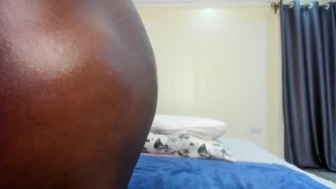 Snapshot of danielle_rock chatting on February 24, 2025, 6:27 am danielle_rock online show from February 24, 2025, 6:27 am