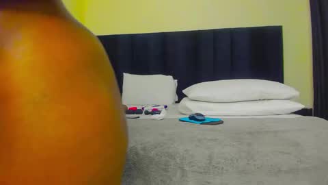 Snapshot of danielle_rock chatting on September 19, 2025, 10:38 am danielle_rock online show from September 19, 2025, 10:38 am