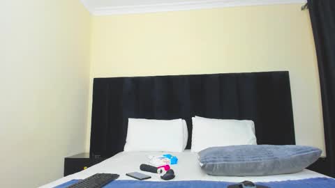 Snapshot of danielle_rock chatting on December 14, 2025, 8:02 pm danielle_rock online show from December 14, 2025, 8:02 pm