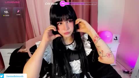 Danielle  online show from December 5, 2025, 12:58 pm