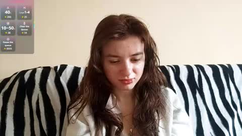 Snapshot of daniellevaulet chatting on December 22, 2025, 6:54 am Mia online show from December 22, 2025, 6:54 am