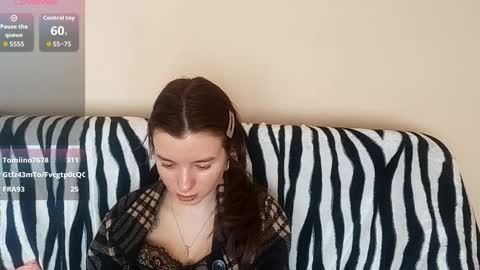 Snapshot of daniellevaulet chatting on February 10, 2026, 7:12 am Mia online show from February 10, 2026, 7:12 am