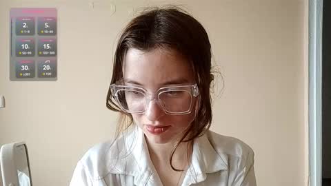 Snapshot of daniellevaulet chatting on March 3, 2026, 7:14 am Mia online show from March 3, 2026, 7:14 am