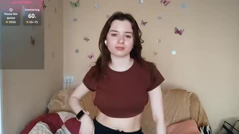 Snapshot of daniellevaulet chatting on May 15, 2026, 1:40 pm Mia online show from May 15, 2026, 1:40 pm