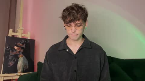 danieltuckerr online show from April 18, 2026, 9:57 am