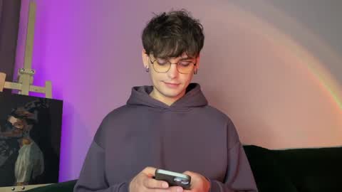 danieltuckerr online show from April 22, 2026, 3:46 pm