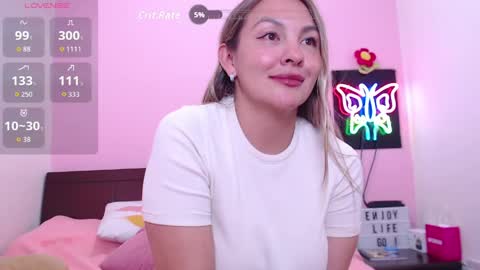 Snapshot of danika_bellaa chatting on May 15, 2026, 11:34 pm K A R O L online show from May 15, 2026, 11:34 pm