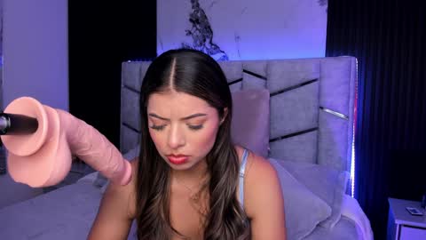 Dani Phonenix online show from January 27, 2025, 8:17 pm