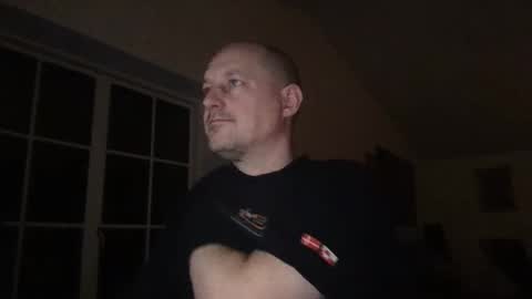 danishjss online show from March 22, 2026, 8:01 pm