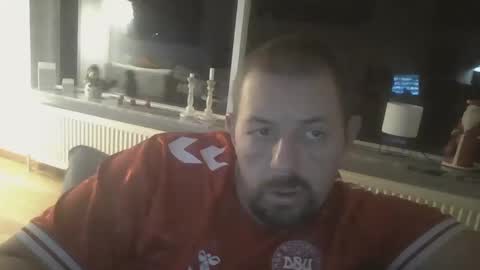 danishman1980 online show from December 8, 2024, 9:30 pm