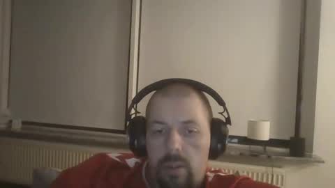 danishman1980 online show from January 31, 2025, 11:24 pm