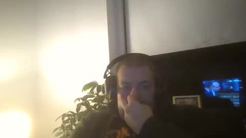 danishman1980 online show from November 2, 2025, 9:17 pm