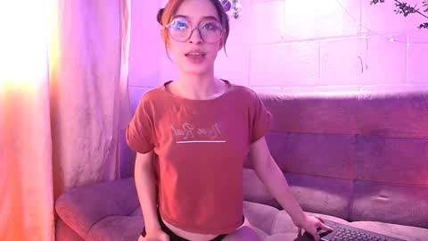 danita_veelz online show from December 1, 2024, 8:20 pm