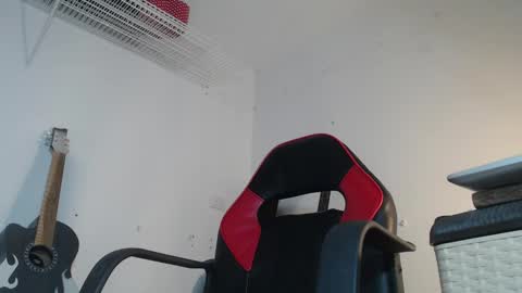 dann hill1 online show from March 4, 2025, 2:27 am