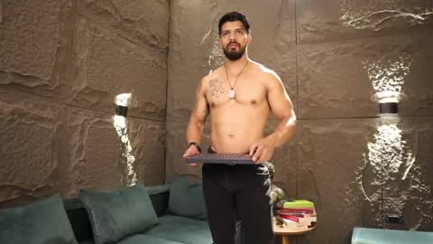 Dann saenz online show from March 2, 2025, 1:27 pm