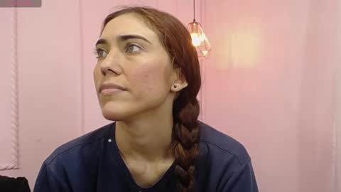 danna7cute online show from September 12, 2025, 9:04 pm