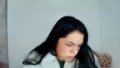 danna online show from October 15, 2025, 2:17 pm