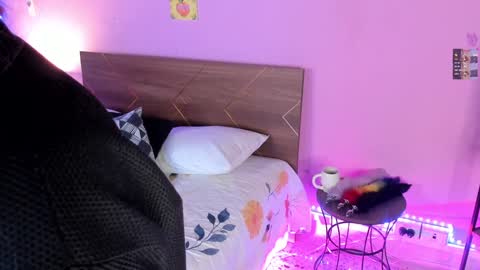 Dannacastle online show from January 28, 2025, 4:39 am