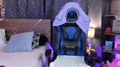 Dannacastle online show from February 22, 2025, 8:29 am