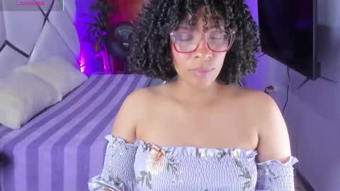 DannaBerry online show from September 11, 2025, 2:39 pm