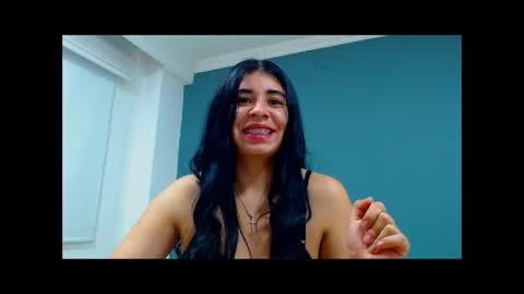Snapshot of danna_rouses_ chatting on January 28, 2025, 7:43 am dannarouses online show from January 28, 2025, 7:43 am