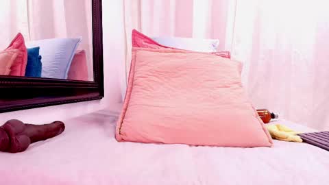 Snapshot of dannaberlin chatting on February 12, 2025, 10:26 pm Danna Berlin online show from February 12, 2025, 10:26 pm