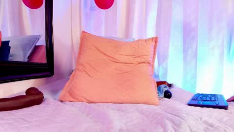 Snapshot of dannaberlin chatting on February 14, 2025, 10:25 pm Danna Berlin online show from February 14, 2025, 10:25 pm