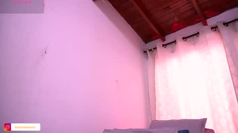 Snapshot of dannaberlin chatting on October 11, 2025, 7:23 pm Danna Berlin online show from October 11, 2025, 7:23 pm