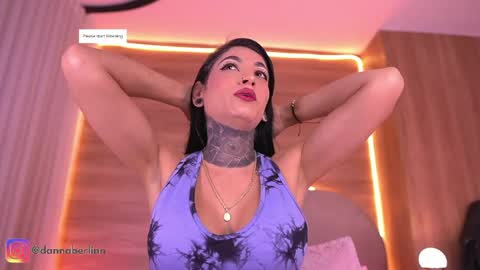 Danna Berlin  online show from April 20, 2026, 7:15 pm