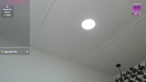 Snapshot of dannaberlin_0 chatting on March 5, 2025, 3:40 pm dannaberlin_0 online show from March 5, 2025, 3:40 pm