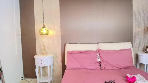 Dannamunoz130 online show from November 23, 2025, 12:38 pm