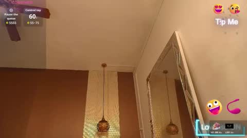 Snapshot of dannadoll69 chatting on December 22, 2025, 11:40 am Dannamunoz130 online show from December 22, 2025, 11:40 am