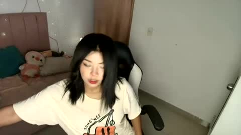 Snapshot of dannagabriella chatting on June 14, 2026, 11:01 am dannagabriella online show from June 14, 2026, 11:01 am