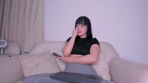 Insta DannaBlueX  online show from February 3, 2025, 8:13 pm