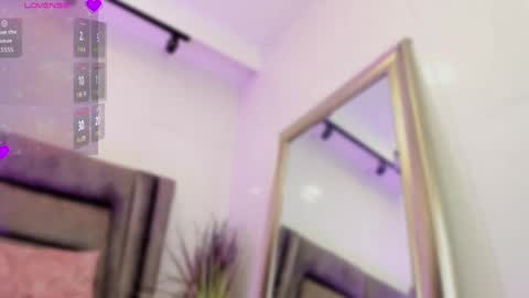 Danna online show from September 24, 2025, 7:06 pm