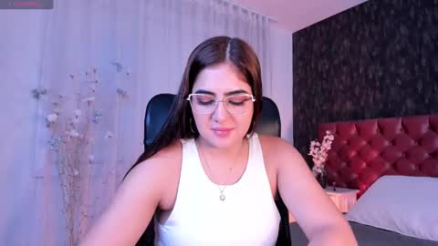 Danna online show from March 2, 2025, 4:42 pm