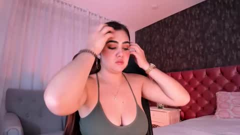 Danna online show from November 25, 2025, 3:12 pm