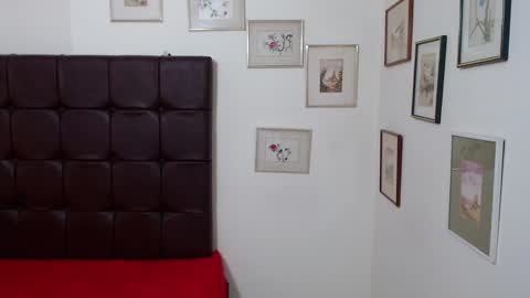 Danna online show from February 1, 2025, 5:37 pm