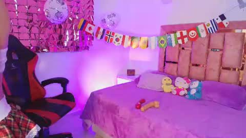 Dannia online show from June 28, 2026, 10:21 am