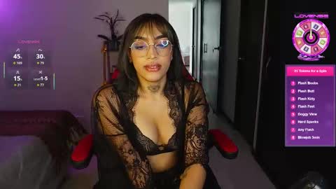    online show from September 12, 2025, 8:53 pm